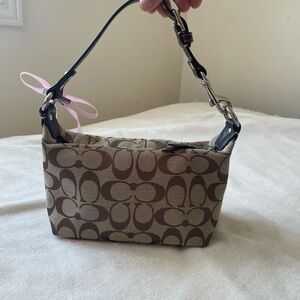 𝘊𝘰𝘢𝘤𝘩 𝘮𝘪𝘯𝘪🎀